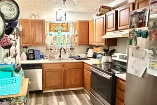 1225 Sandstone Dr, Cleburne, TX 76033 - Photo 7