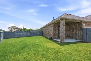 6012 Wildflower Wy, Little Elm, TX 76227 - Photo 11