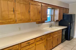 6128 Cliffside Dr, Edgecliff Village, TX 76134 - Photo 7