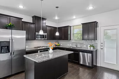 10212 Bennet Drive, McKinney, TX 75072 - Photo 11