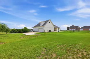 400 Stone Mountain Ct, Cresson, TX 76035 - Photo 33