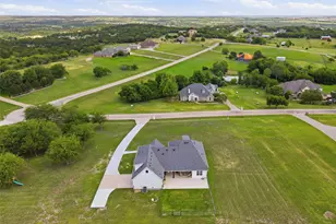 400 Stone Mountain Ct, Cresson, TX 76035 - Photo 35