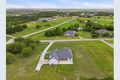 400 Stone Mountain Court, Cresson, TX 76035 - Photo 35