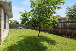 112 Bridlewood St, Azle, TX 76020 - Photo 33