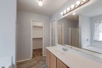 112 Bridlewood Street, Azle, TX 76020 - Photo 17