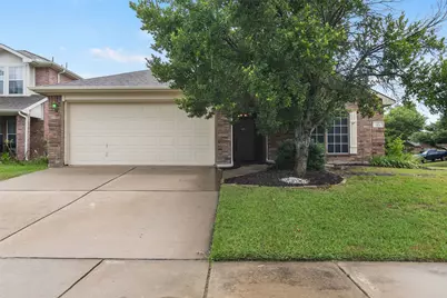 112 Bridlewood Street, Azle, TX 76020 - Photo 1