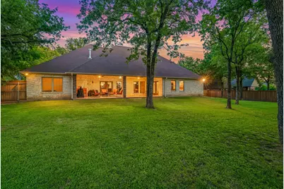 1085 Walking Horse Drive, Stephenville, TX 76401 - Photo 3