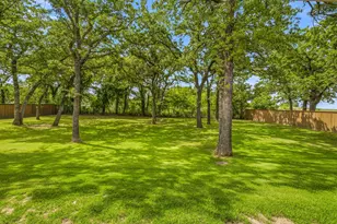 1085 Walking Horse Dr, Stephenville, TX 76401 - Photo 5