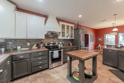 1085 Walking Horse Drive, Stephenville, TX 76401 - Photo 11