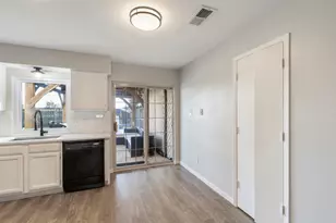 2910 Geneva Dr, Garland, TX 75040 - Photo 13