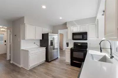 2910 Geneva Drive, Garland, TX 75040 - Photo 11