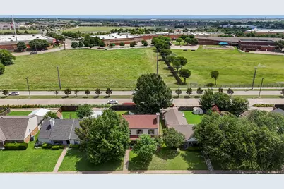 2910 Geneva Drive, Garland, TX 75040 - Photo 35