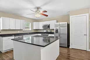 3524 South Dr, Fort Worth, TX 76109 - Photo 3
