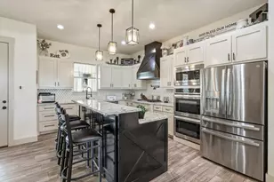6020 Honeysuckle Rd, Midlothian, TX 76065 - Photo 13