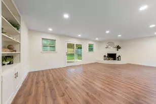 2212 Mountainview Dr, Hurst, TX 76054 - Photo 5