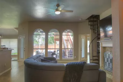 652 Chestnut Lane, Saginaw, TX 76179 - Photo 5