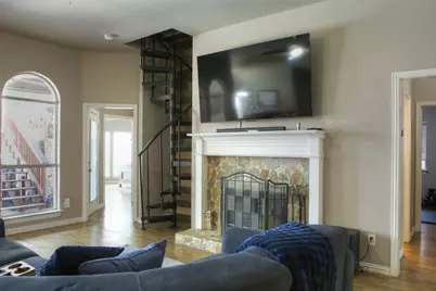 652 Chestnut Lane, Saginaw, TX 76179 - Photo 7