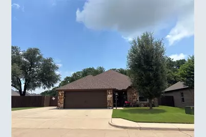 310 Donna Circle, Granbury, TX 76049 - Photo 1