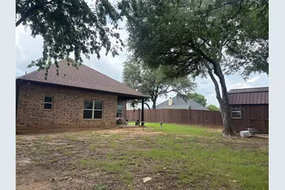 310 Donna Circle, Granbury, TX 76049 - Photo 35