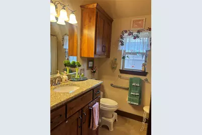 310 Donna Circle, Granbury, TX 76049 - Photo 19