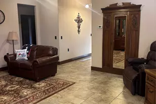 310 Donna Cir, Granbury, TX 76049 - Photo 3