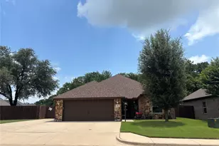 310 Donna Cir, Granbury, TX 76049 - Photo 1