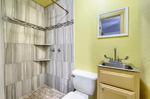 1526 Bitter Creek Dr, Garland, TX 75040 - Photo 17