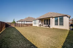 3921 Redbud Dr, Aubrey, TX 76227 - Photo 29