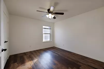394 Teague Drive, Lewisville, TX 75067 - Photo 23