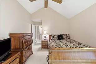 18095 Whispering Gables Ln, Dallas, TX 75287 - Photo 29