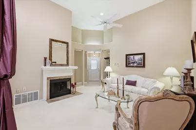 18095 Whispering Gables Lane, Dallas, TX 75287 - Photo 9