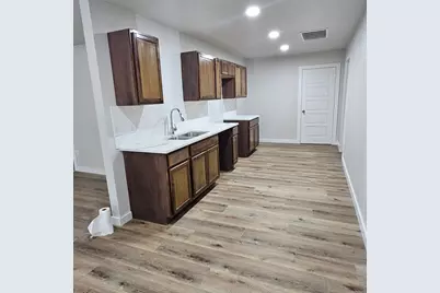 2901 Silkwood Street, Dallas, TX 75215 - Photo 5