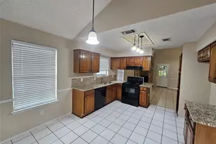 5 Canary Ct, Mansfield, TX 76063 - Photo 9