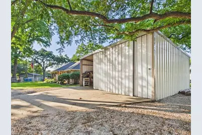 102 Misty Glen Circle, Gun Barrel City, TX 75156 - Photo 31