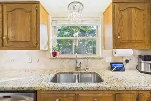 102 Misty Glen Cir, Gun Barrel City, TX 75156 - Photo 13