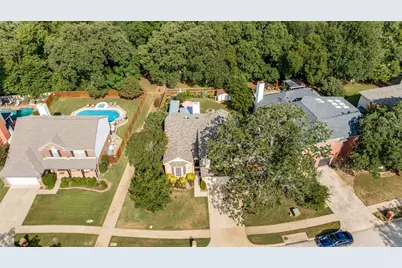 3101 Brookhollow Lane, Flower Mound, TX 75028 - Photo 25