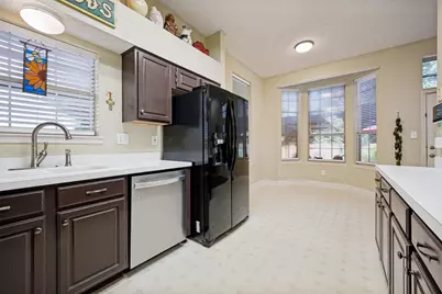 3101 Brookhollow Lane, Flower Mound, TX 75028 - Photo 11