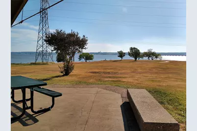 1846 Bayfront Drive, Dallas, TX 75051 - Photo 25
