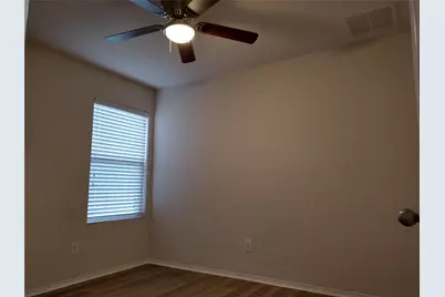 1846 Bayfront Drive, Dallas, TX 75051 - Photo 11
