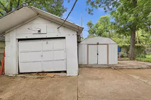 908 N Winnetka Ave, Dallas, TX 75208 - Photo 19