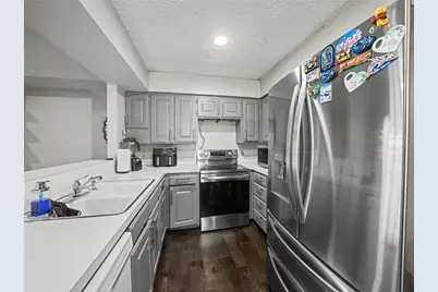 7325 S Meadow Drive E, Fort Worth, TX 76133 - Photo 3