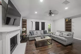 7325 S Meadow Dr E, Fort Worth, TX 76133 - Photo 5