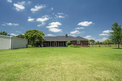 697 Meadowview Circle, Van Alstyne, TX 75495 - Photo 23