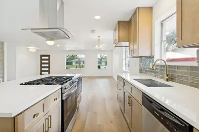 437 Summit Drive, Richardson, TX 75081 - Photo 5