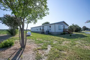 5728 N Sunchase Dr, Granbury, TX 76049 - Photo 27