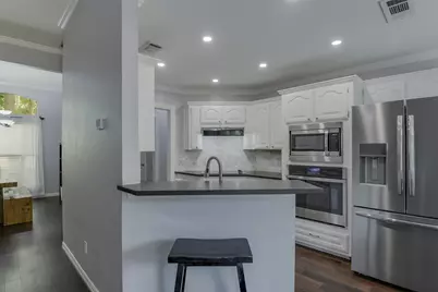 5205 Shadow Glen Drive, Grapevine, TX 76051 - Photo 13
