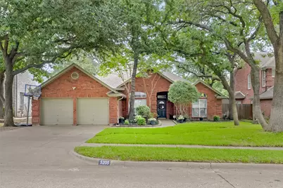 5205 Shadow Glen Drive, Grapevine, TX 76051 - Photo 1