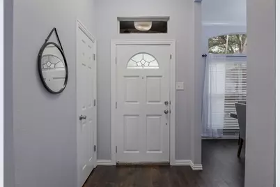 5205 Shadow Glen Drive, Grapevine, TX 76051 - Photo 3