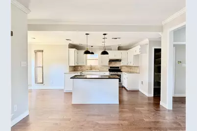 2937 Sweet Briar Street, Grapevine, TX 76051 - Photo 5