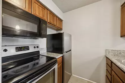 1503 N Garrett Avenue #111, Dallas, TX 75206 - Photo 17